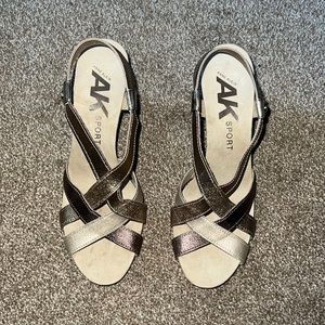 NWOT Ann Klein sport sandals